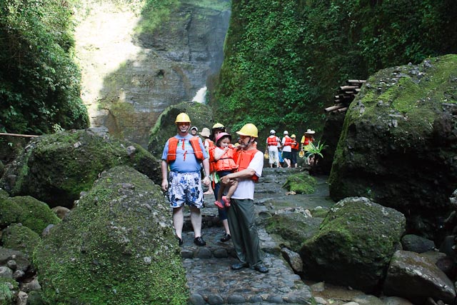 On the trek to the Falls